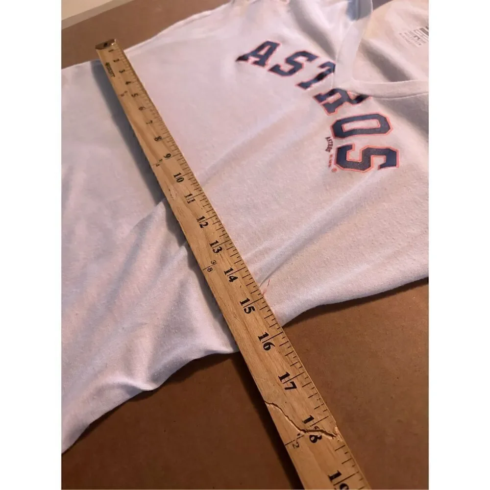 Nike Women’s Houston Astros MLB Baseball V Neck Graphic Shirt Size M